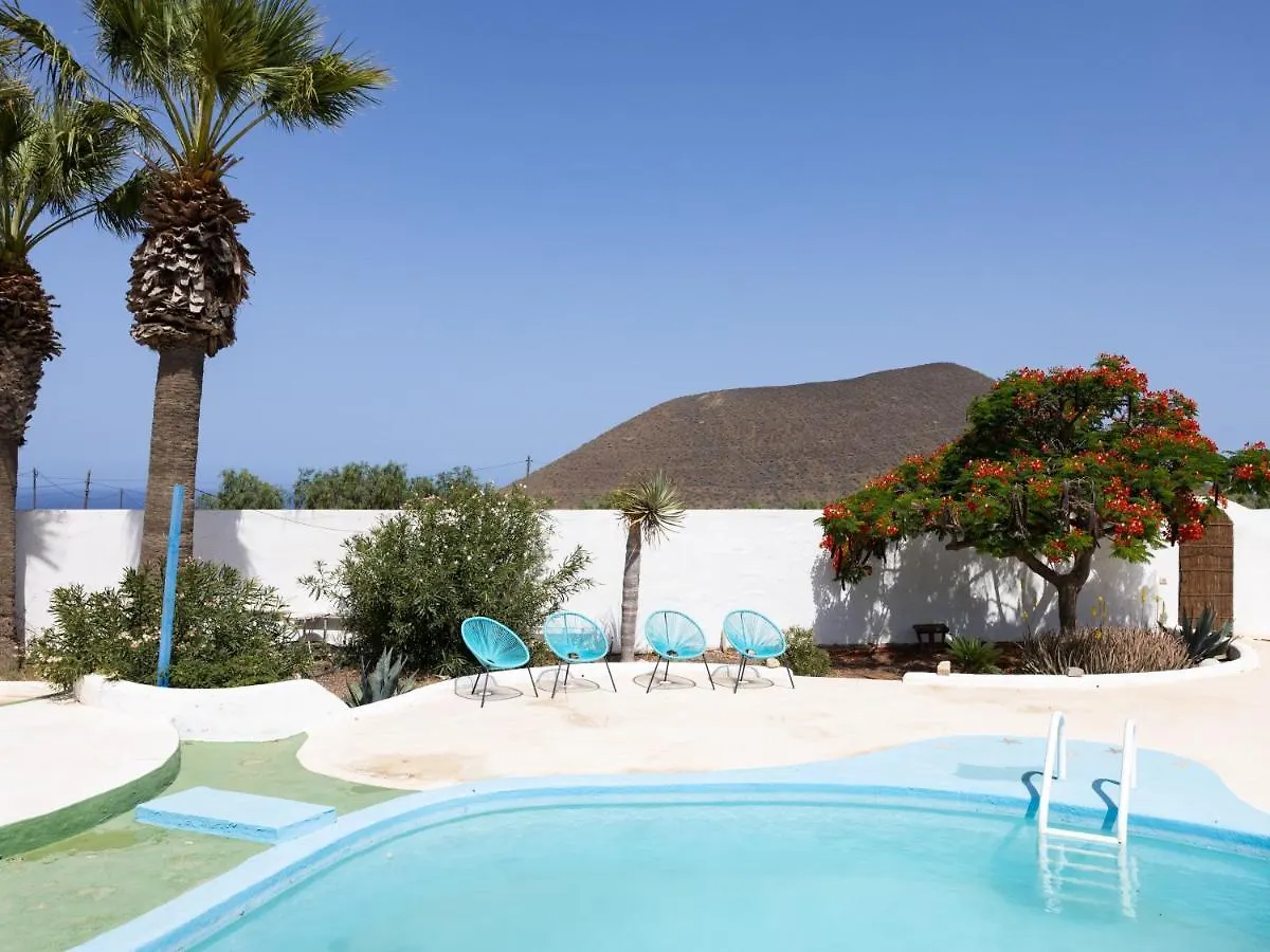 Live Socorro Juan Fu Rural Piscina En Servicio Hasta Mayo Güimar Espanha